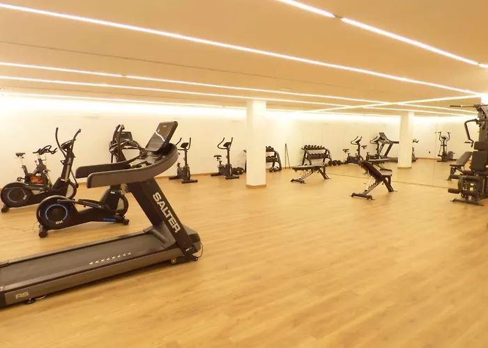 Selecta Golf Retreat Εστεπόνα